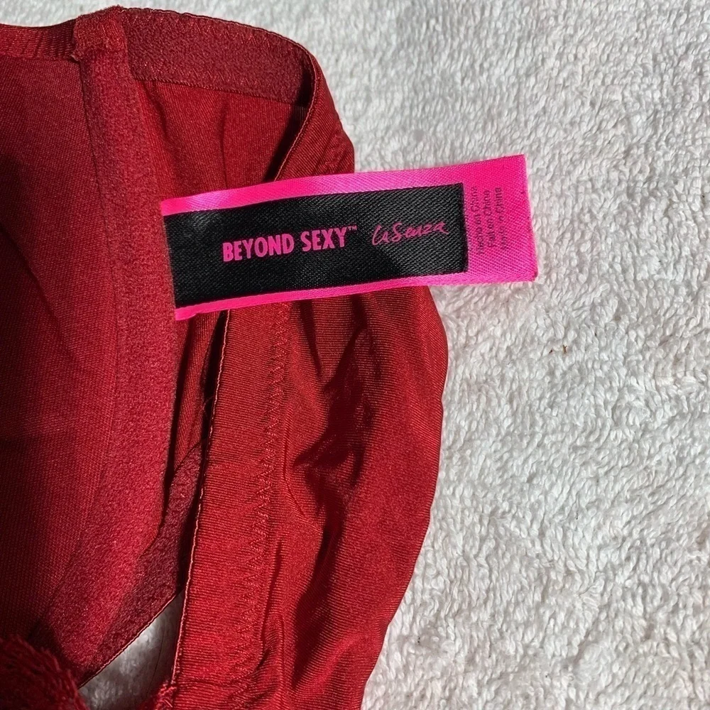 34D red La Senza beyond sexy bra front clasp - Picture 4 of 6